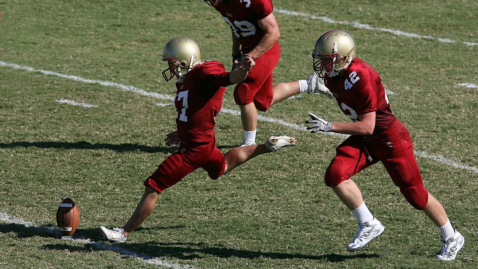 中国足球国家队体能训练方案科学合理，国足的体能